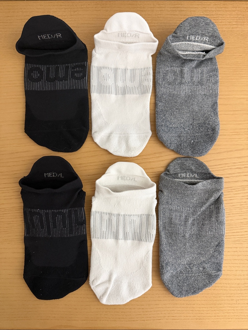 Lot of 3 pairs Men's Medium Lululemon No show Socks